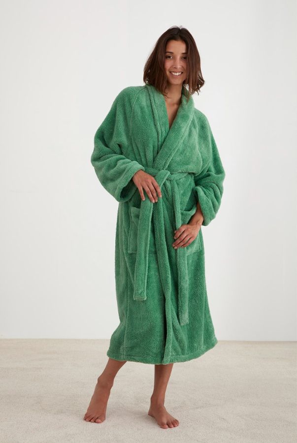 Luxury Hotel Robe Baksana Homewares