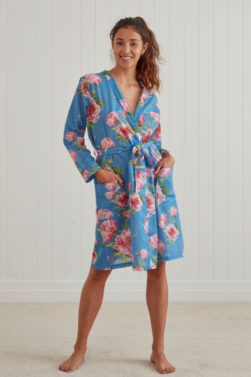 Cleo Robe